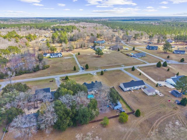 130 Hidden Hills Road, Cross, SC 29436