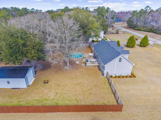130 Hidden Hills Road, Cross, SC 29436