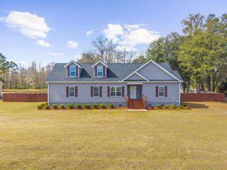 130 Hidden Hills Road, Cross, SC 29436
