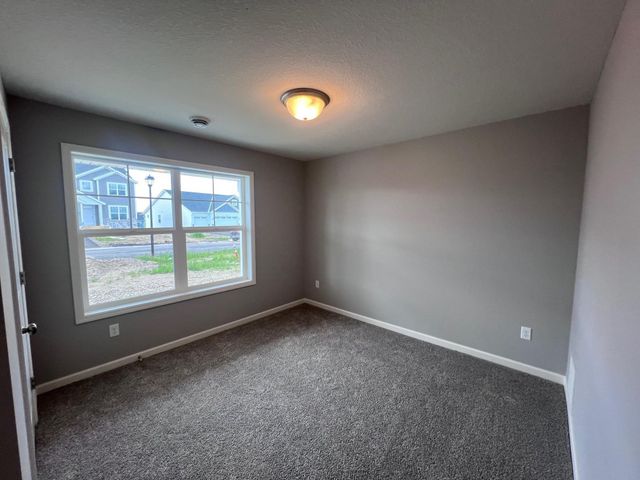 2478 Jacamar Avenue NE, Saint Michael, MN 55376