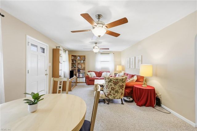 429 Mango DR, Virginia Beach, VA 23452