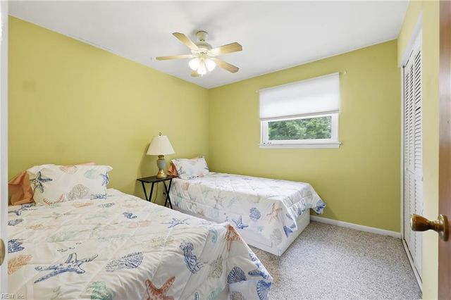 429 Mango DR, Virginia Beach, VA 23452