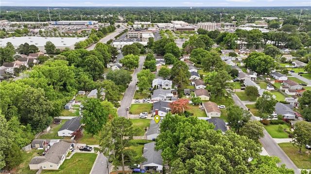 429 Mango DR, Virginia Beach, VA 23452