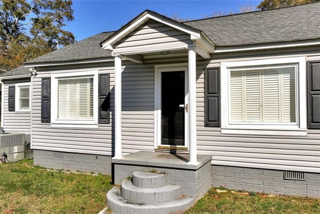 111 College Avenue, Canon, GA 30520