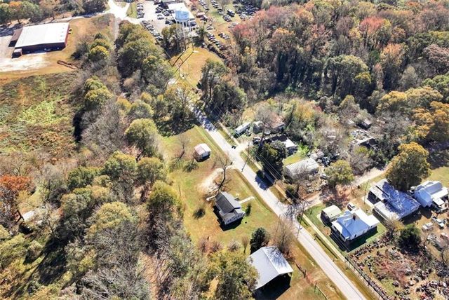 111 College Avenue, Canon, GA 30520