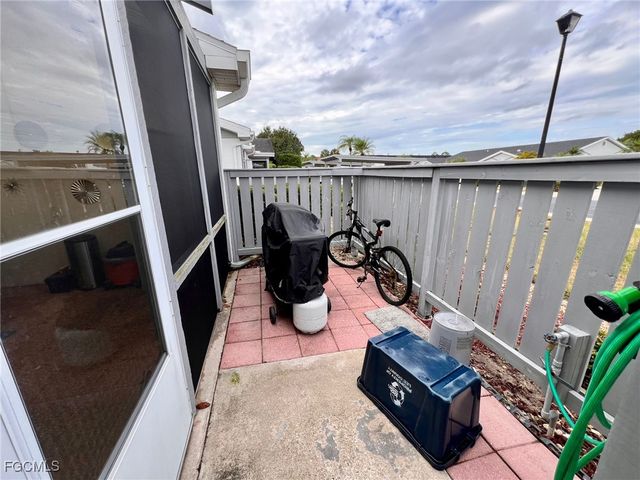 1316 Sandtrap DR, Fort Myers, FL 33919