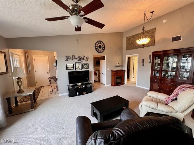 1316 Sandtrap DR, Fort Myers, FL 33919