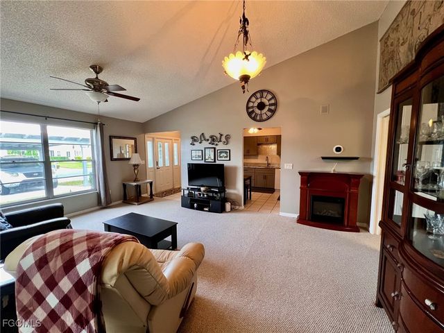 1316 Sandtrap DR, Fort Myers, FL 33919