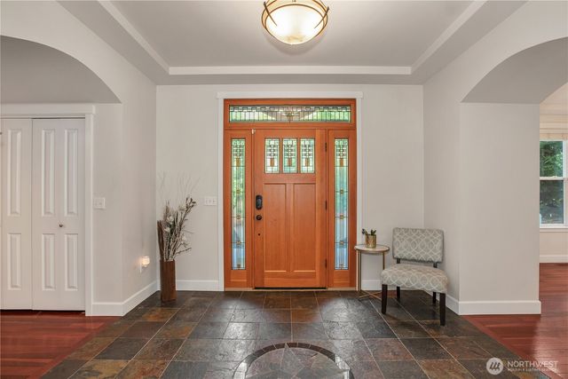 2744 Carpenter Road SE, Lacey, WA 98503