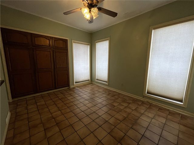 1013 Nile Dr, Corpus Christi, TX 78412