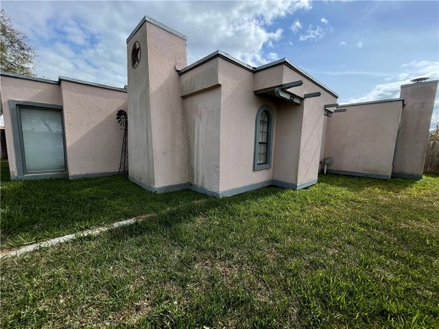 1013 Nile Dr, Corpus Christi, TX 78412