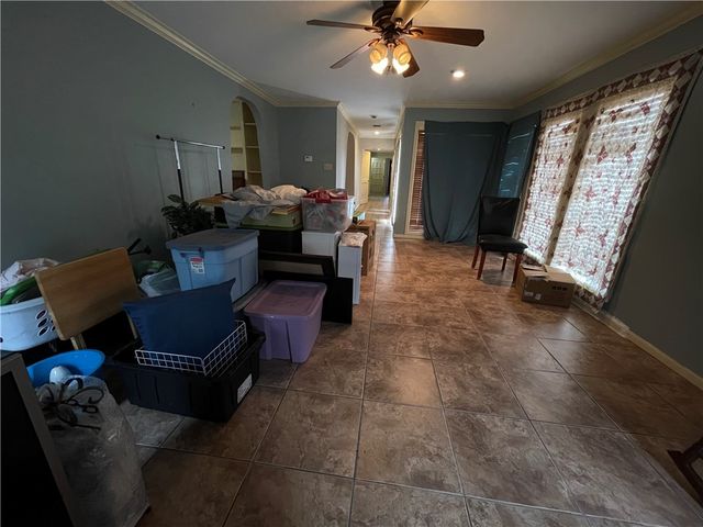 1013 Nile Dr, Corpus Christi, TX 78412