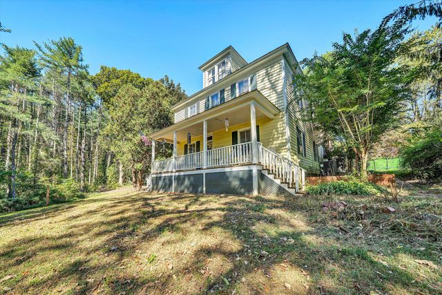 1095 Old Ferrum RD, Ferrum, VA 24088