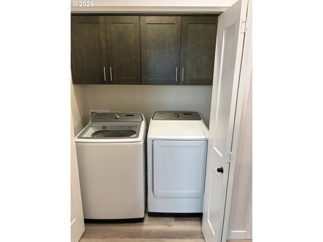 2379 W 9TH Ave, Junction City, OR 97448