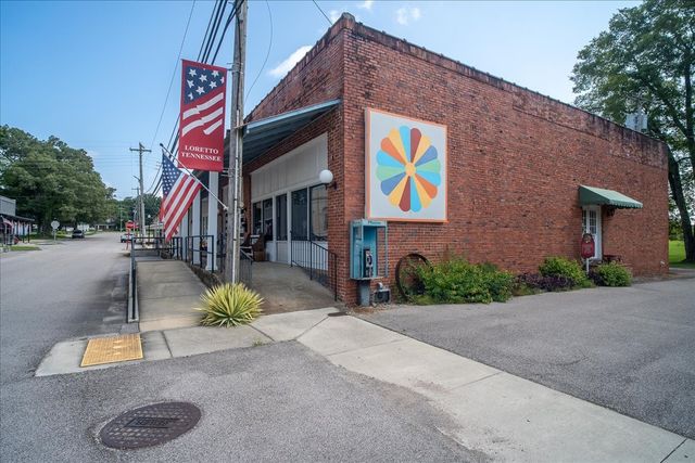 126 Main St, Loretto, TN 38469
