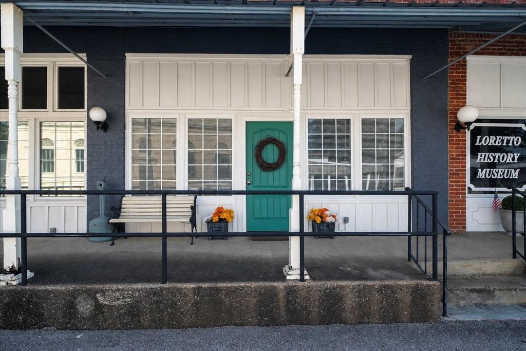 126 Main St, Loretto, TN 38469
