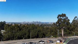 8 Hiller Dr., Oakland, CA 94618