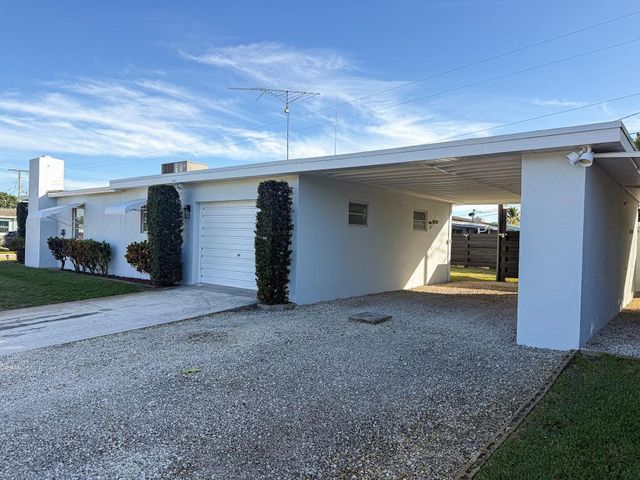 2313 Wabasso Drive, West Palm Beach, FL 33409