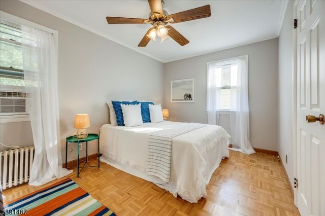 65 E Gouverneur Ave, Rutherford Boro, NJ 07070