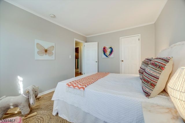 65 E Gouverneur Ave, Rutherford Boro, NJ 07070