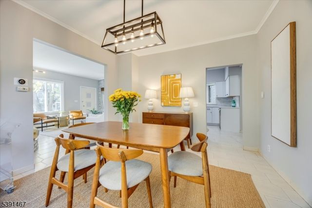 65 E Gouverneur Ave, Rutherford Boro, NJ 07070