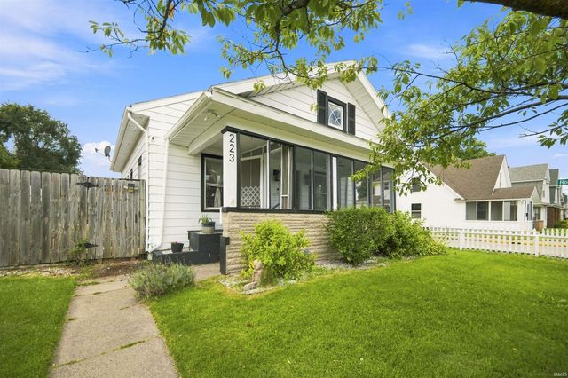 223 Indiana Avenue, Mishawaka, IN 46544