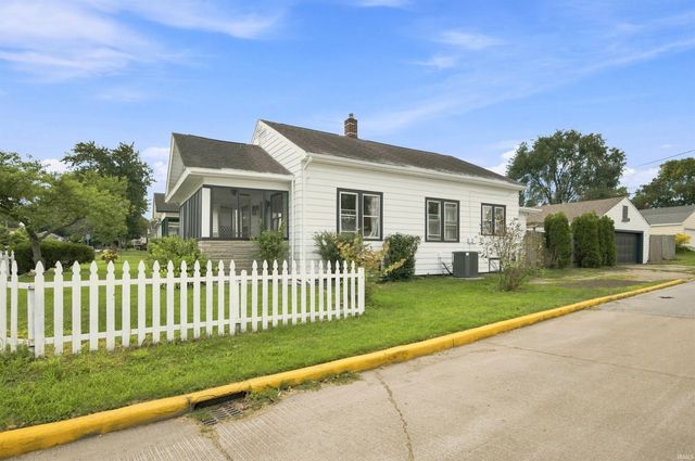 223 Indiana Avenue, Mishawaka, IN 46544