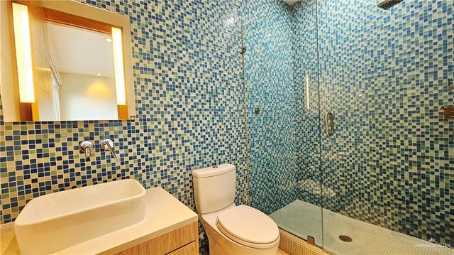 7700 N Cynthia Street, Mcallen, TX 78504