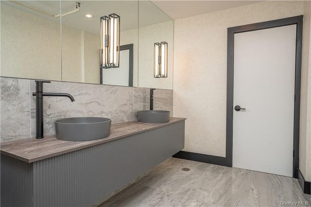 8-12 S Boulevard 12-101, Nyack, NY 10960