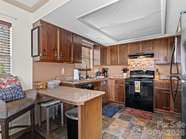 174 Pleasant Ridge, Maggie Valley, NC 28751