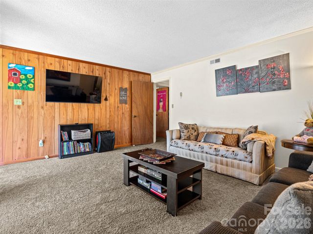 174 Pleasant Ridge, Maggie Valley, NC 28751