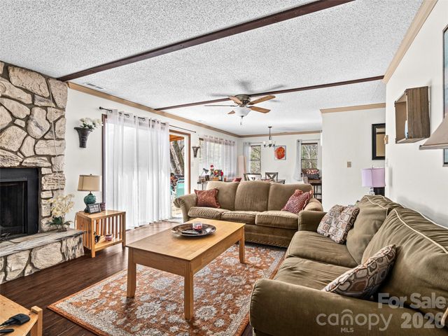 174 Pleasant Ridge, Maggie Valley, NC 28751