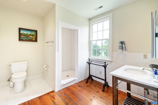 3276 BUCKINGHAM SPRINGS RD, Dillwyn, VA 23936