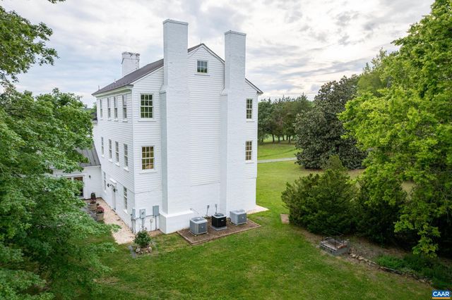 3276 BUCKINGHAM SPRINGS RD, Dillwyn, VA 23936