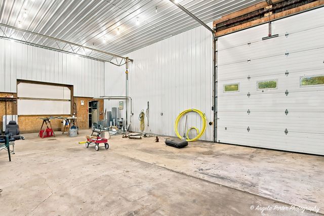 6424 Mccullom Lake Road, Wonder Lake, IL 60097