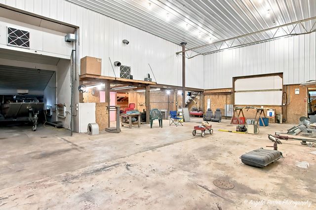 6424 Mccullom Lake Road, Wonder Lake, IL 60097