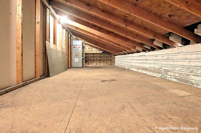 6424 Mccullom Lake Road, Wonder Lake, IL 60097