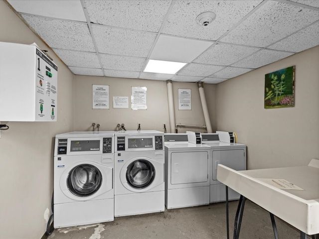 110 Lanark Rd 10, Boston, MA 02135