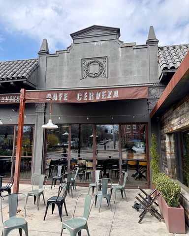 110 Lanark Rd 10, Boston, MA 02135