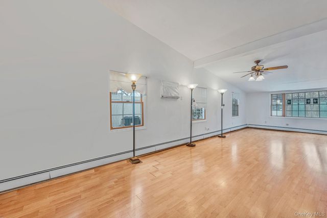 22 Mercury Lane, Levittown, NY 11756