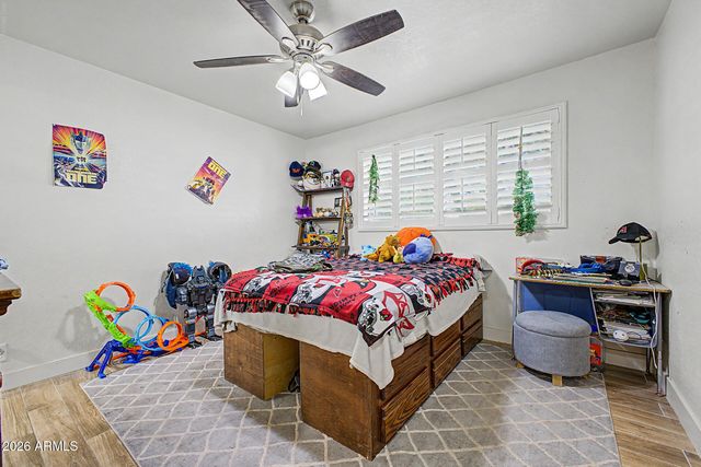 399 N APACHE Drive N, Chandler, AZ 85224