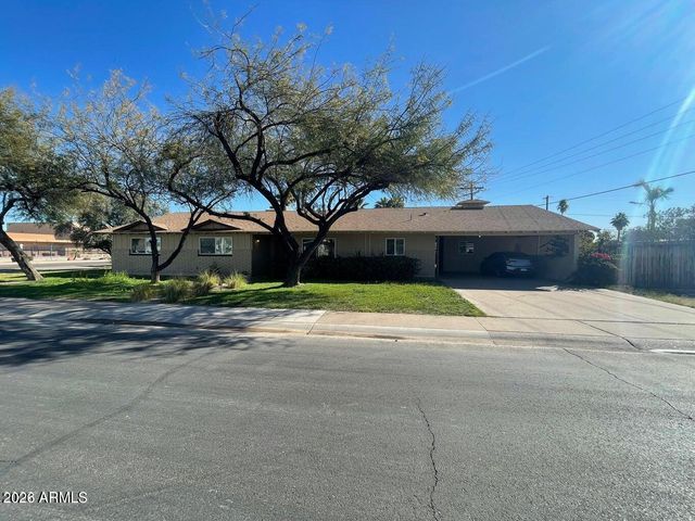 399 N APACHE Drive N, Chandler, AZ 85224