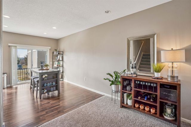 6883 Jack London Drive, Johnston, IA 50131