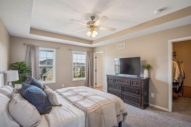 6883 Jack London Drive, Johnston, IA 50131