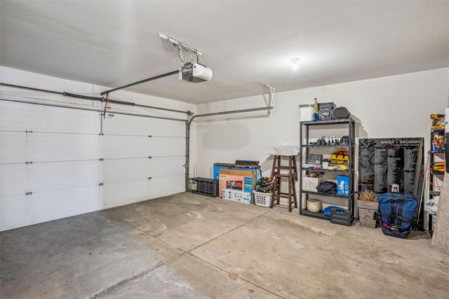 6883 Jack London Drive, Johnston, IA 50131