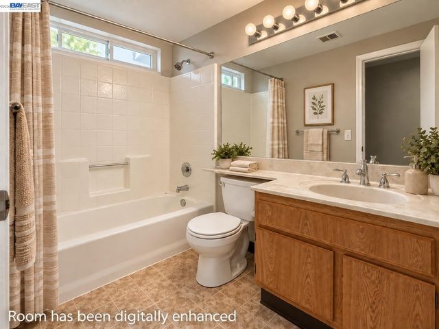 446 Lighthouse Dr, Vallejo, CA 94590
