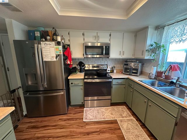 446 Lighthouse Dr, Vallejo, CA 94590