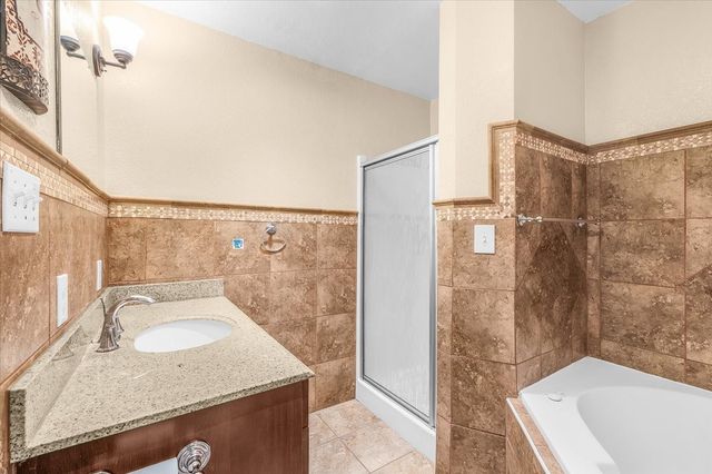 3640 6th Avenue, Fort Worth, TX 76110