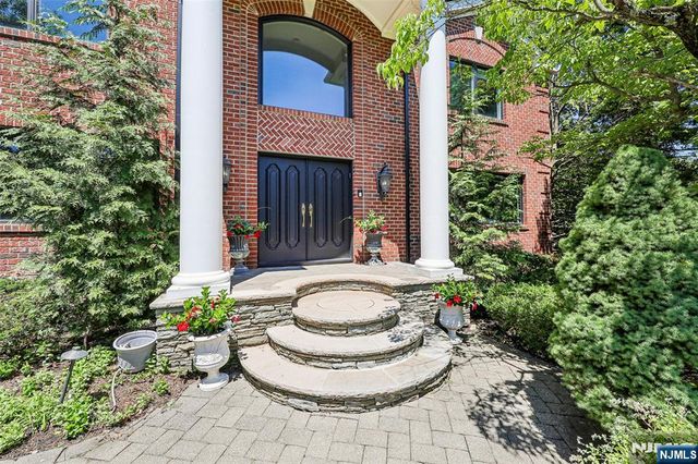 50 Blueberry Drive, Woodcliff Lake, NJ 07677