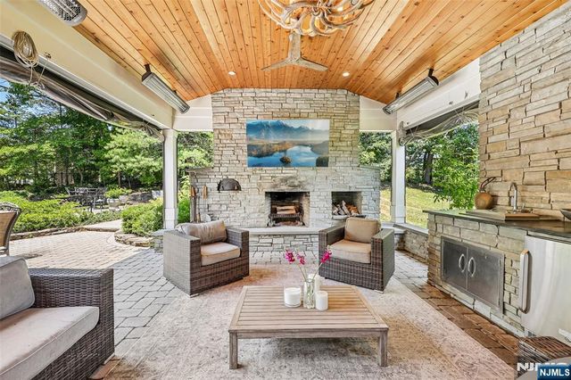 50 Blueberry Drive, Woodcliff Lake, NJ 07677